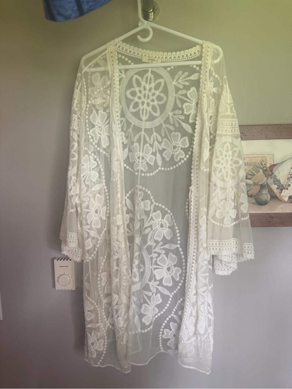 Umgee White Sheer Floral Embroidered Kimono Cover-Up
